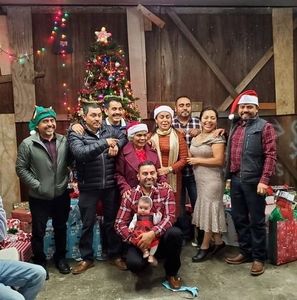 Meet your Posher, Edith